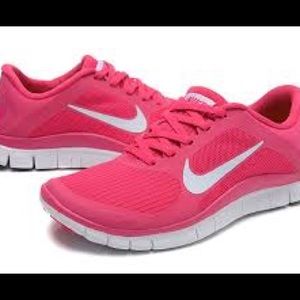Pink Nike free run